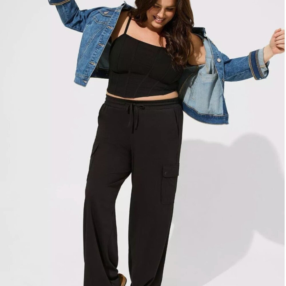 NWT Torrid Challis Corset Crop Top - Picture 4 of 9
